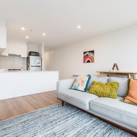 ☆Of Southbank☆Light Filled Apartment☆Huge Private Terrace With City Views☆Parking☆Pool☆Gym☆Wifi Melbourne Exteriör bild