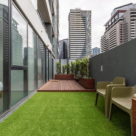 ☆Of Southbank☆Light Filled Apartment☆Huge Private Terrace With City Views☆Parking☆Pool☆Gym☆Wifi Melbourne Exteriör bild