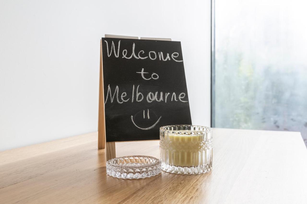 ☆Of Southbank☆Light Filled Apartment☆Huge Private Terrace With City Views☆Parking☆Pool☆Gym☆Wifi Melbourne Exteriör bild