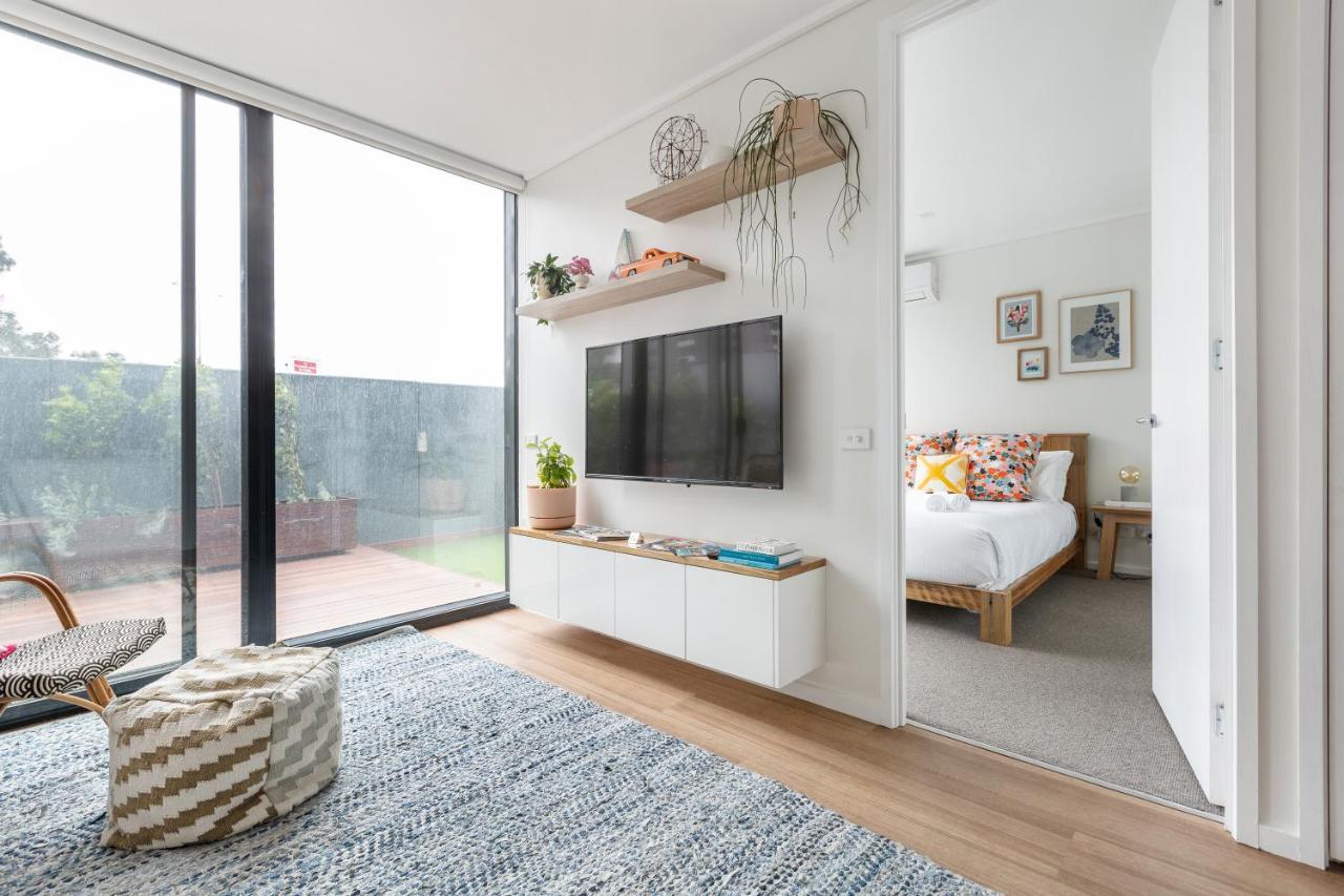 ☆Of Southbank☆Light Filled Apartment☆Huge Private Terrace With City Views☆Parking☆Pool☆Gym☆Wifi Melbourne Exteriör bild