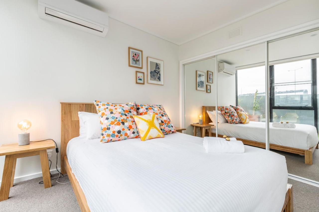 ☆Of Southbank☆Light Filled Apartment☆Huge Private Terrace With City Views☆Parking☆Pool☆Gym☆Wifi Melbourne Exteriör bild